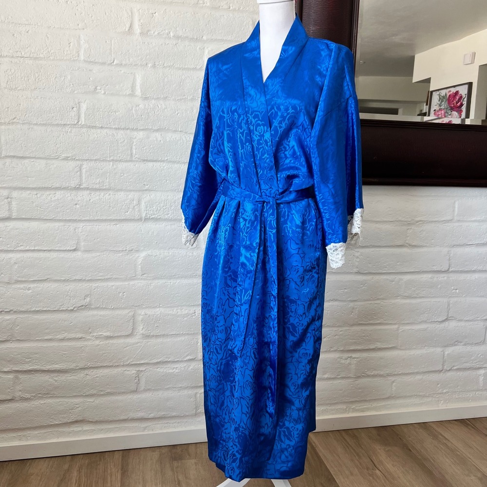 California Dynasty Vintage Blue Floral Jacquard Lace Trim Robe Large USA Made